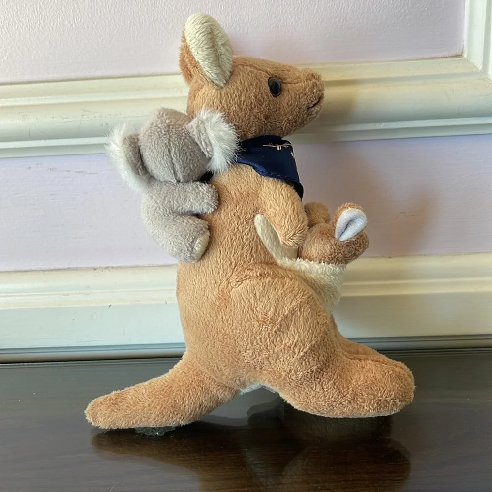 Australian Kangaroo & Koala Toy - Picture 4 of 6